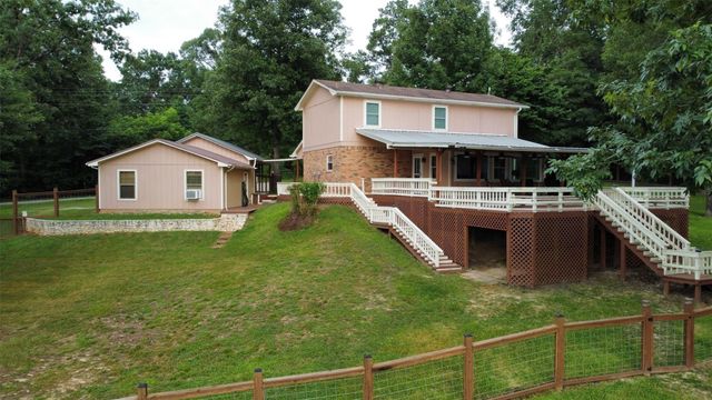 364 Charmaine Drive E, Woodville, TX 75979