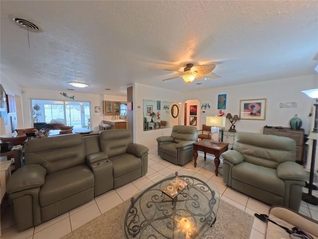 4423 YORK DRIVE, Bradenton, FL 34207