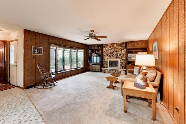 16W671 Fern Street, Willowbrook, IL 60527
