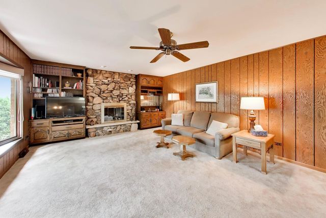 16W671 Fern Street, Willowbrook, IL 60527
