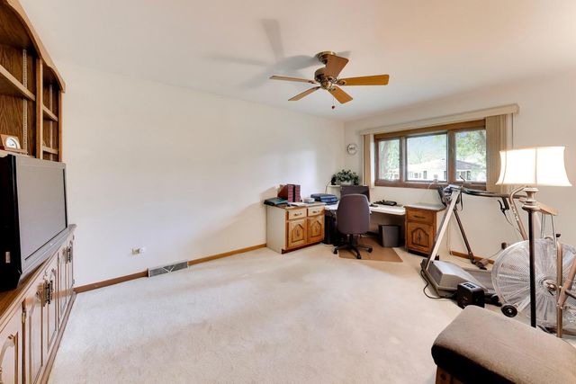 16W671 Fern Street, Willowbrook, IL 60527