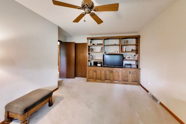16W671 Fern Street, Willowbrook, IL 60527