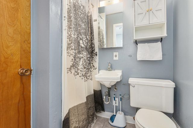 13774 Shaftsburg Road, Perry, MI 48872