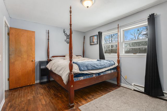 13774 Shaftsburg Road, Perry, MI 48872