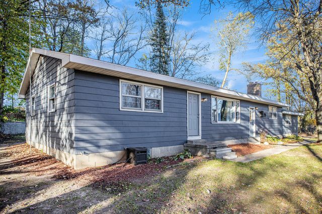 13774 Shaftsburg Road, Perry, MI 48872