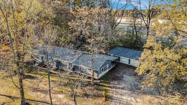 13774 Shaftsburg Road, Perry, MI 48872