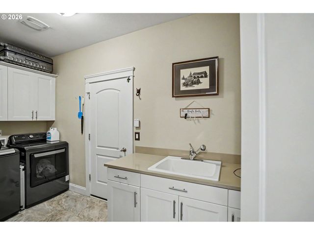 5918 SORRENTO St, Salem, OR 97306