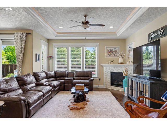 5918 SORRENTO St, Salem, OR 97306