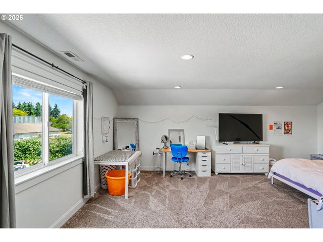 5918 SORRENTO St, Salem, OR 97306