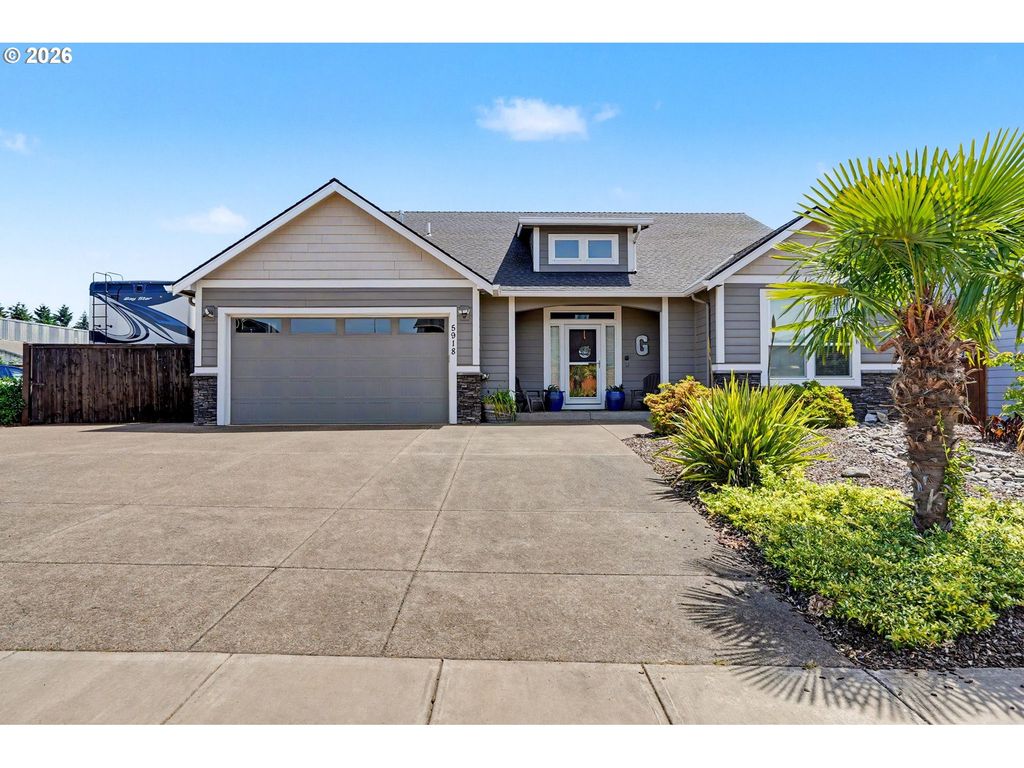 5918 SORRENTO St, Salem, OR 97306