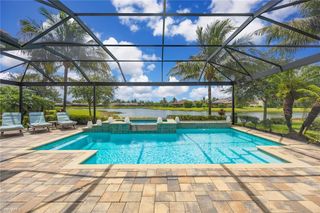 9446 Lagomar CT, Naples, FL 34114