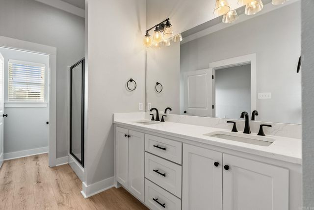 2321 Bridgegate Dr, Conway, AR 72034