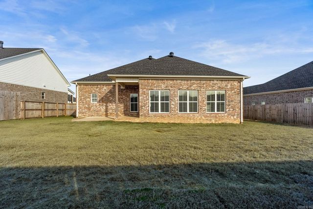 2321 Bridgegate Dr, Conway, AR 72034