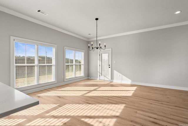 2321 Bridgegate Dr, Conway, AR 72034