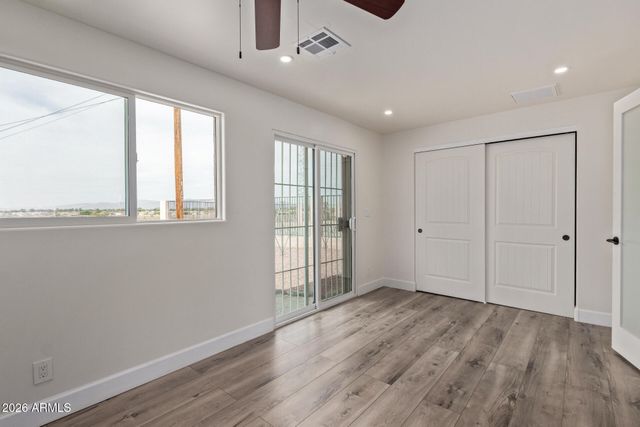 11437 W LAKESHORE Drive, Youngtown, AZ 85363
