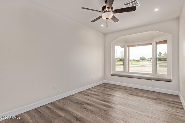 11437 W LAKESHORE Drive, Youngtown, AZ 85363