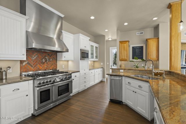 285 School House Drive, Genoa, NV 89411