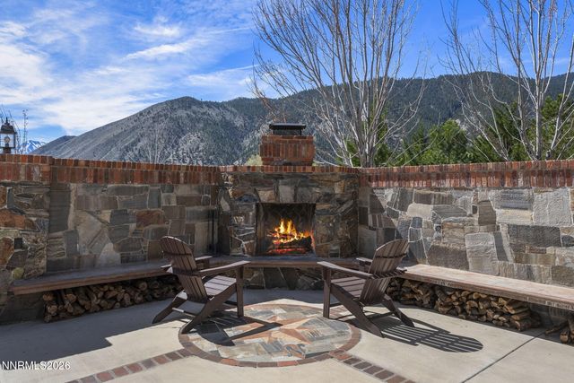 285 School House Drive, Genoa, NV 89411