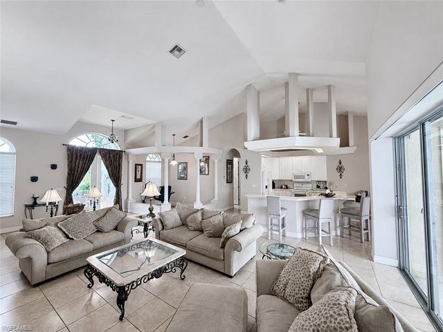 4000 SW 27th AVE, Cape Coral, FL 33914