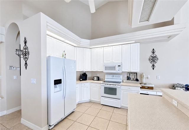 4000 SW 27th AVE, Cape Coral, FL 33914