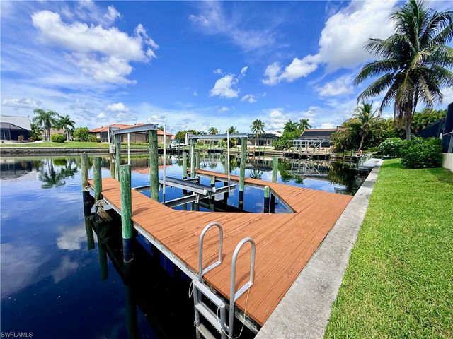 4000 SW 27th AVE, Cape Coral, FL 33914