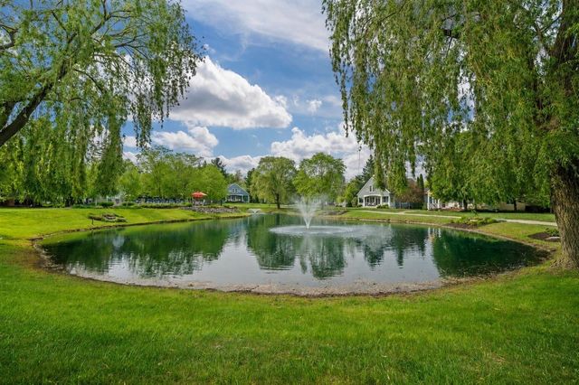 222 S Whittaker Street G, New Buffalo, MI 49117