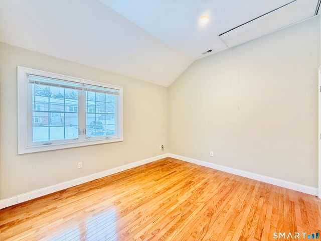 99 Quinsey Drive, Bridgeport, CT 06606