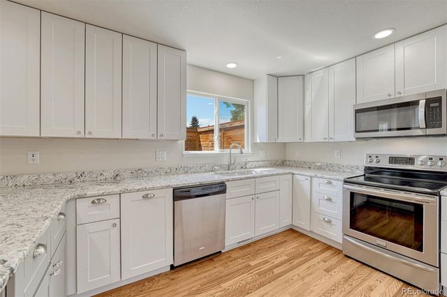 7225 Brentford Drive, Colorado Springs, CO 80919