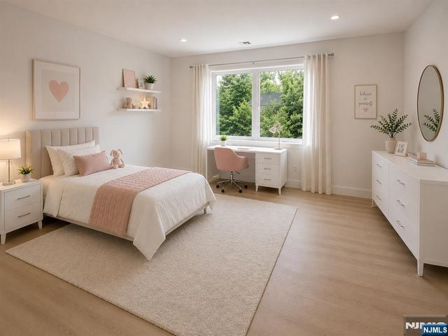 112 Old Tappan Road, Old Tappan, NJ 07675