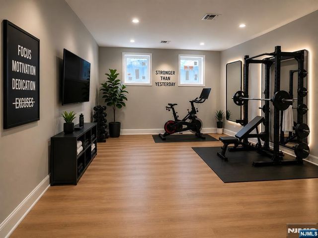 112 Old Tappan Road, Old Tappan, NJ 07675