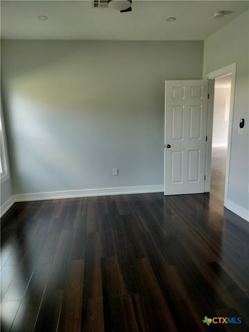 1110 N 42nd Street, Temple, TX 76501