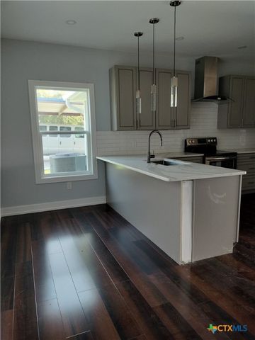 1110 N 42nd Street, Temple, TX 76501