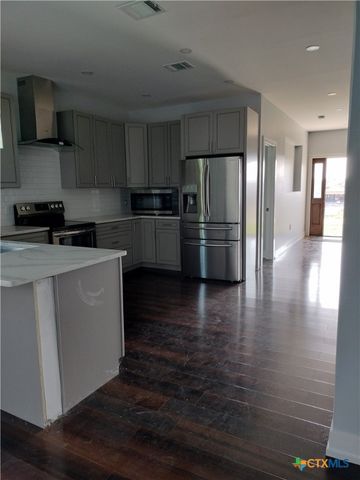 1110 N 42nd Street, Temple, TX 76501