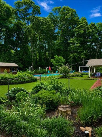 5045 Fox Forest, Lilburn, GA 30047