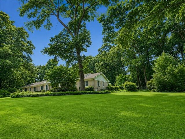 5045 Fox Forest, Lilburn, GA 30047