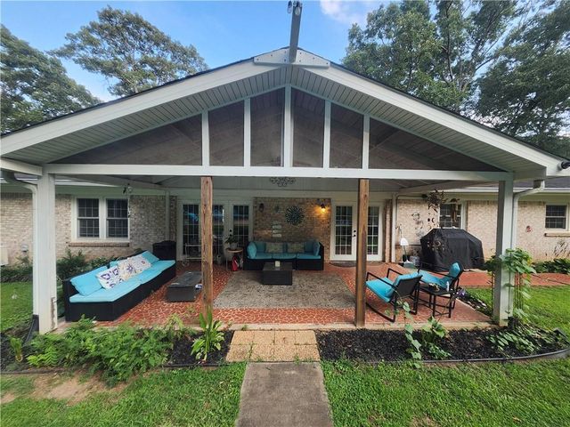 5045 Fox Forest, Lilburn, GA 30047