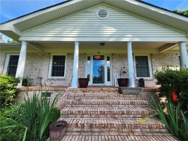 5045 Fox Forest, Lilburn, GA 30047