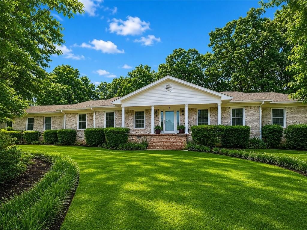 5045 Fox Forest, Lilburn, GA 30047