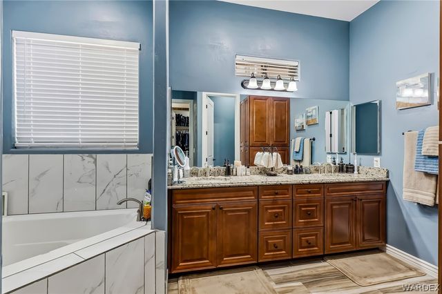 2261 E Jamie Road, Fort Mohave, AZ 86426