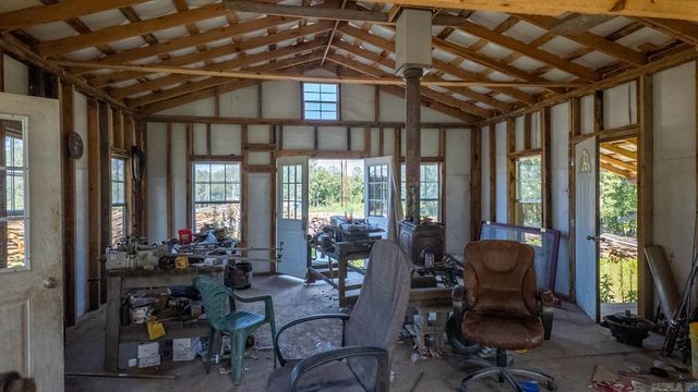 645 County Road 201, Alton, MO 65606