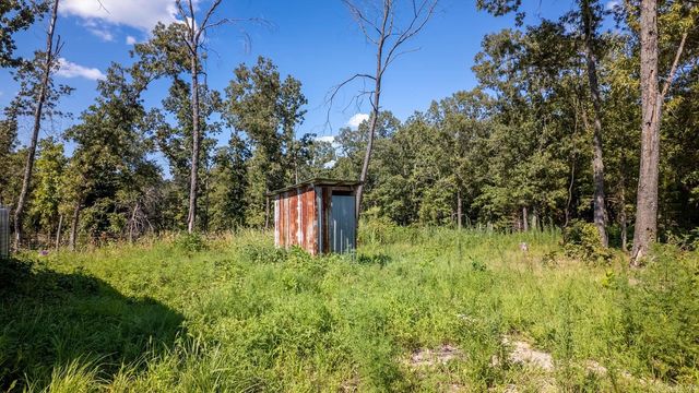 645 County Road 201, Alton, MO 65606