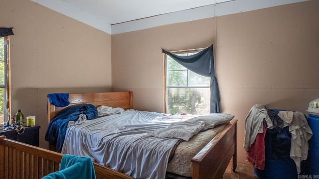 645 County Road 201, Alton, MO 65606