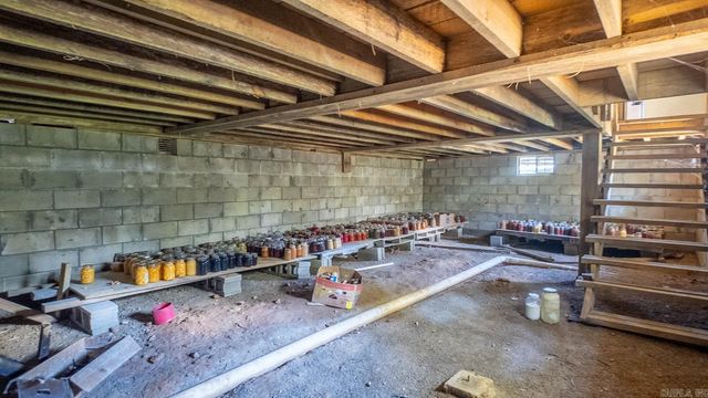 645 County Road 201, Alton, MO 65606