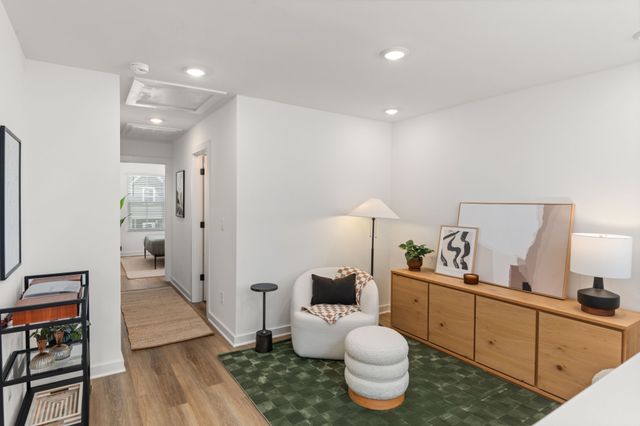 1128 Marlowe Lndg, Nashville, TN 37207