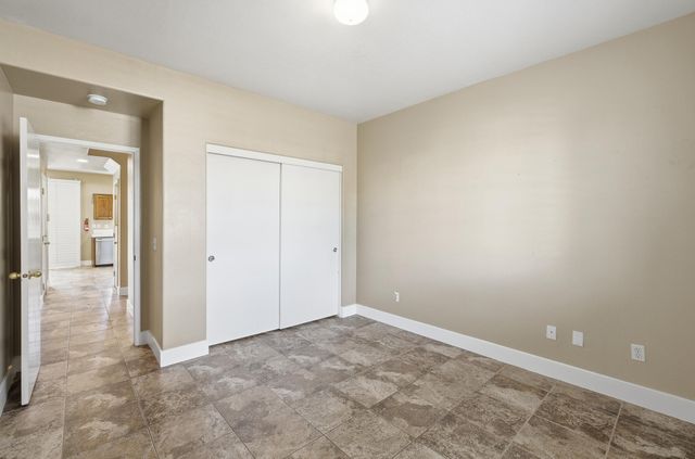 6229 W Ceres, Visalia, CA 93291