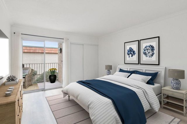 2382 Hosp Way 241, Carlsbad, CA 92008