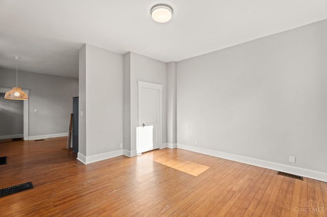 4389 Virginia Avenue, Cincinnati, OH 45223