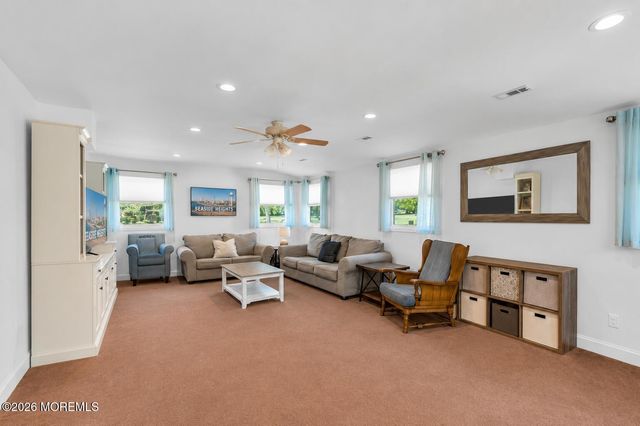 173 Shenandoah Boulevard, Toms River, NJ 08753