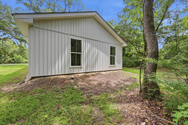 901 Lakeside Dr., Georgetown, SC 29440