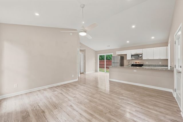 901 Lakeside Dr., Georgetown, SC 29440